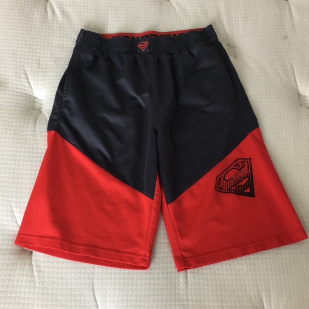 ✅Boys Spider-Man Basketball shorts size XXL-18